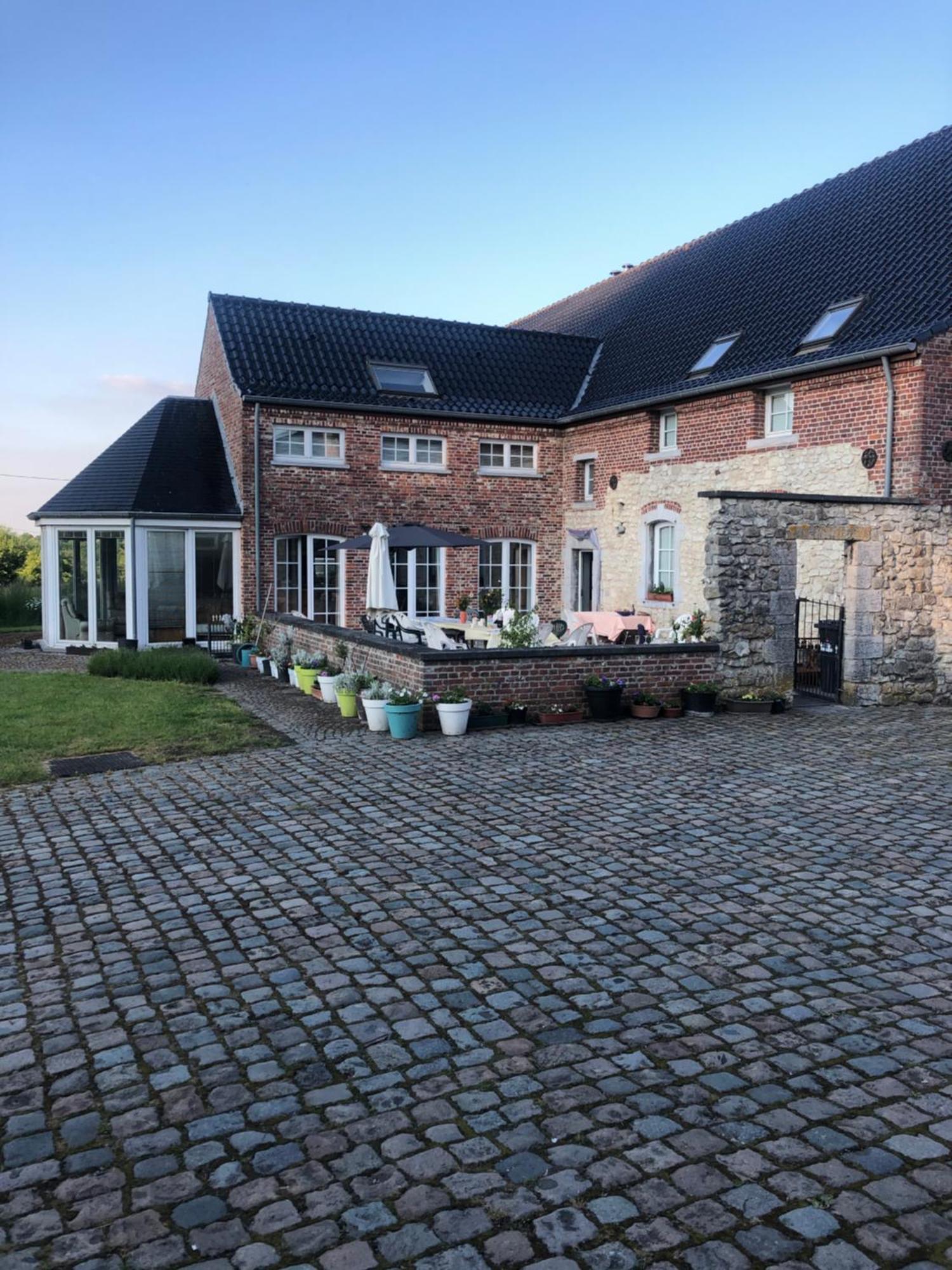 Ferme D'Herlaimont Chapelle-lez-Herlaimont Exterior foto